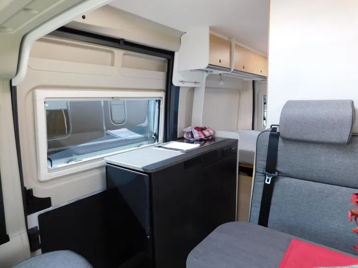 Fahrzeugbild Sunlight Cliff 540 Markise, AWT isoliert & beheizt #9