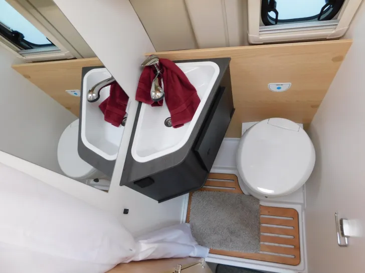 Fahrzeugbild Sunlight Cliff 540 Markise, AWT isoliert & beheizt #19