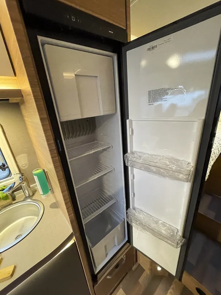 Fahrzeugbild Weinsberg CaraCore 650 MEG*Navi*RFK*TV*LTE #31