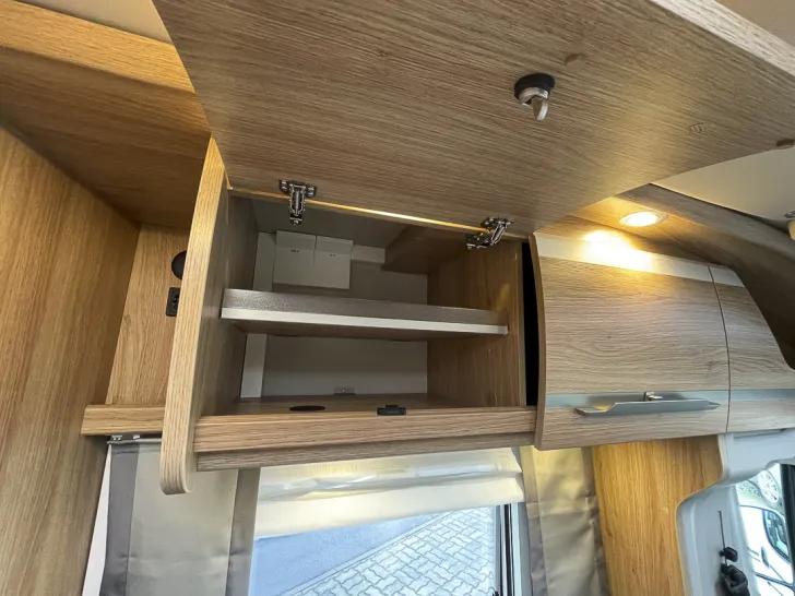 Fahrzeugbild Knaus SKY TI 650 MEG *Markise*DuoControl* #14