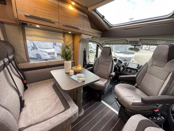 Fahrzeugbild Knaus SKY TI 650 MEG *Markise*DuoControl* #15