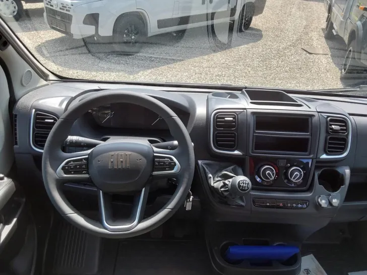 Fahrzeugbild Sunlight Adventure Cliff 600 Verfügbar ab November 2026 #5