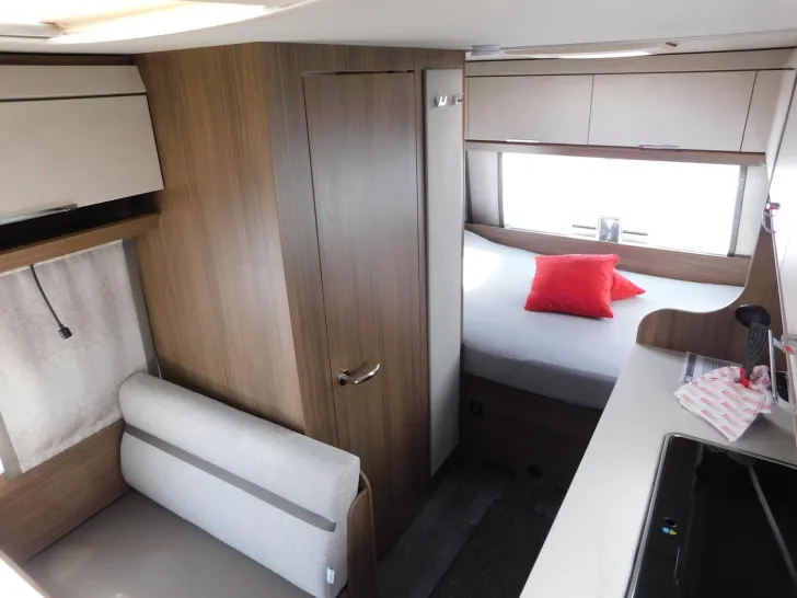 Fahrzeugbild Tabbert Cazadora 420 QD 2.3 Interieur-Paket + Bugfenster #9