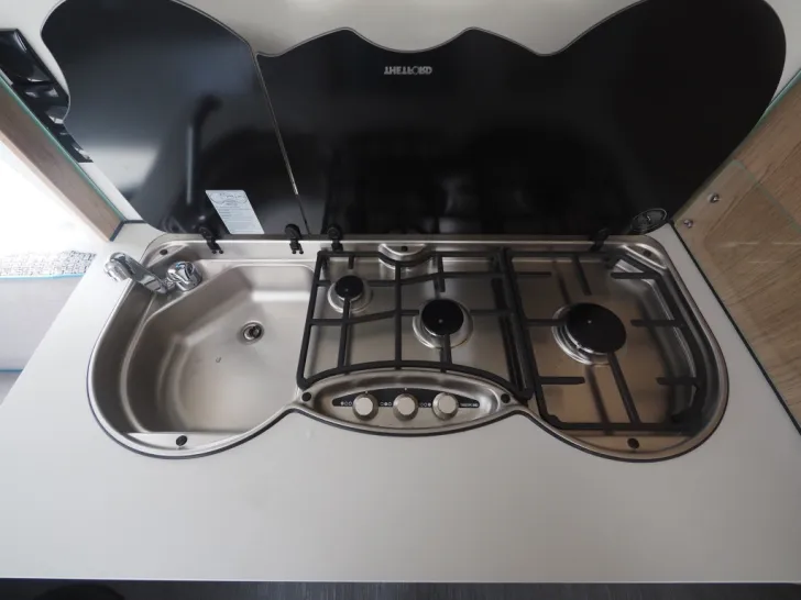 Fahrzeugbild Dethleffs Aero 520 ER, Glattblech, Touring Paket. uvm #6