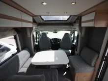 Fahrzeugbild Dethleffs Just T7052 EB, Hubbett, Markise, SAT TV, uvm. #6