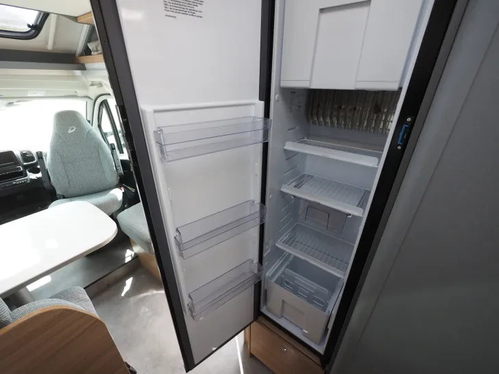 Fahrzeugbild Dethleffs Just T7052 EB, Hubbett, Markise, SAT TV, uvm. #10