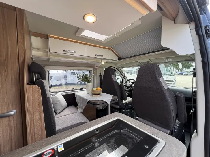 Fahrzeugbild Weinsberg CaraBus 630 ME *Dieselheizung*Anhängek.* #19