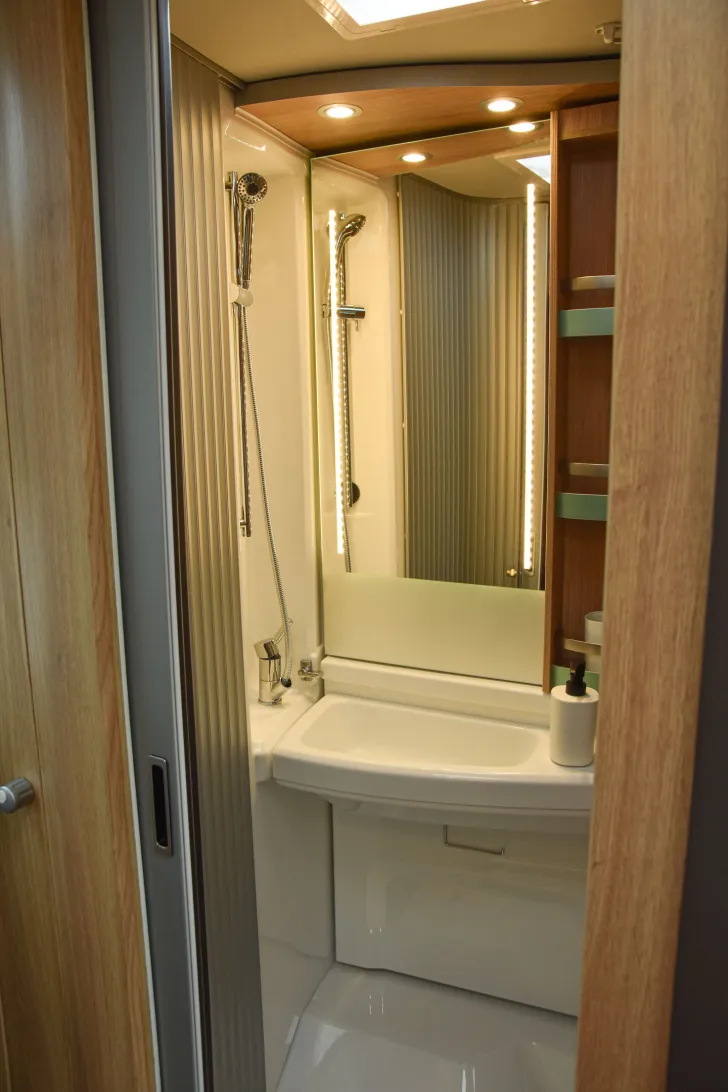 Fahrzeugbild Knaus SKY TI 650 MEG *Automatik*Markise*TVT-Aufbau* #18