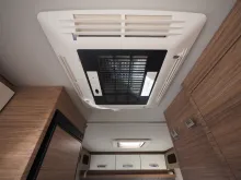 Fahrzeugbild Weinsberg CaraCompact 600 MEG Pepper, Dachklima, TV #13