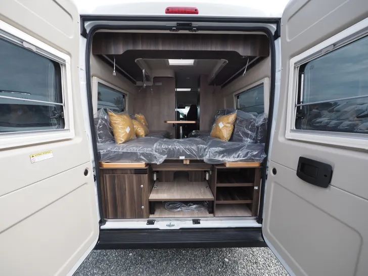 Fahrzeugbild Laika ECOVIP 645, Rundsitzgruppe, Fahrass., Autom. #15