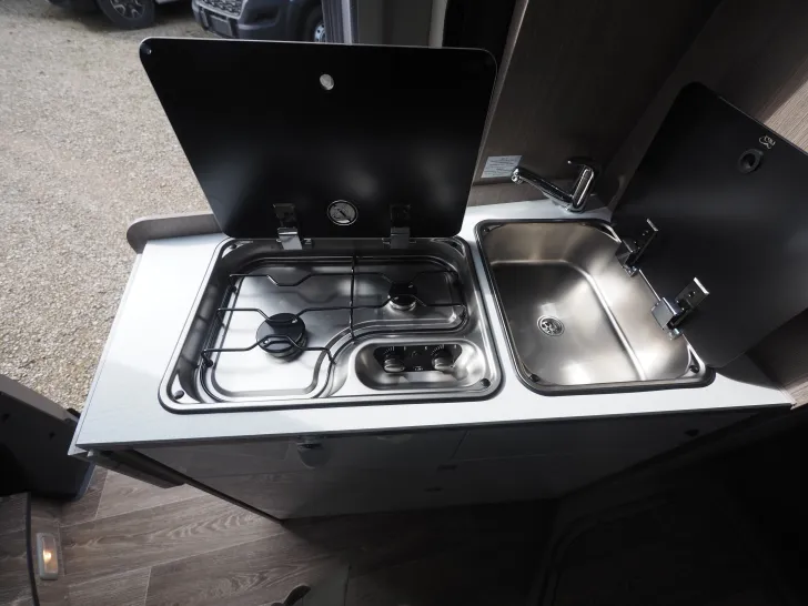 Fahrzeugbild Pössl Roadcruiser Revolution, El. Hubbett, Safetypack #7