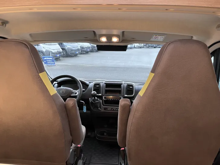 Fahrzeugbild Pössl Roadcruiser, 3. Bett, Markise, Winterpaket, uvm. #9