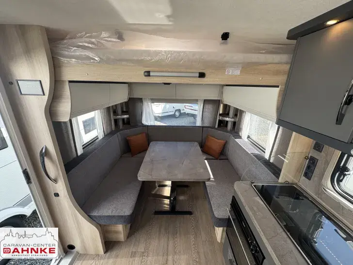 Fahrzeugbild Hobby De Luxe 515 UHL Backofen & Autarkpaket #6