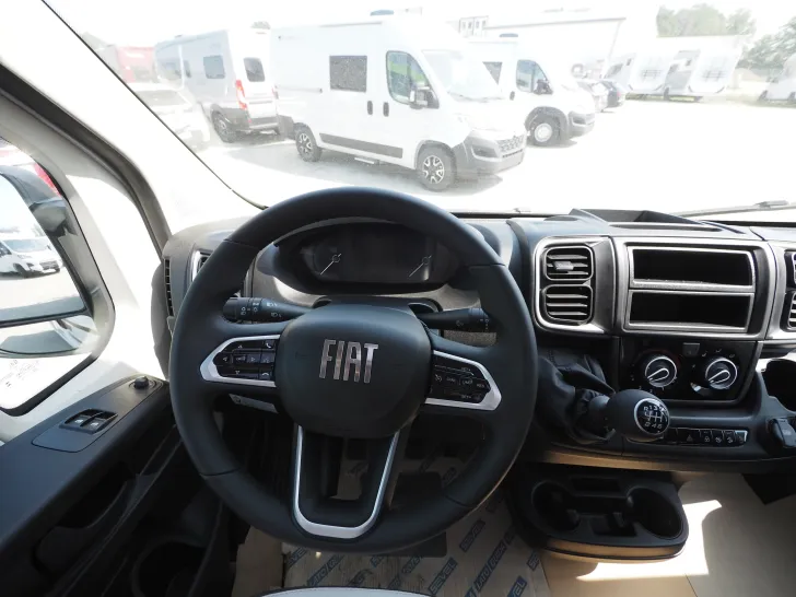 Fahrzeugbild Sunlight V 66 Adventure Edition #15