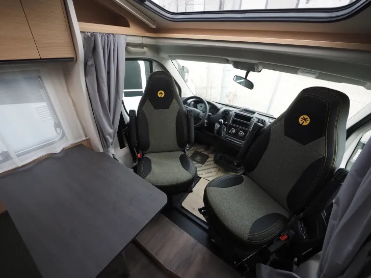 Fahrzeugbild Sunlight V 66, Automatik, Modell 2026! #5