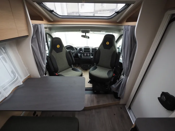 Fahrzeugbild Sunlight V 66, Automatik, Modell 2026! #6