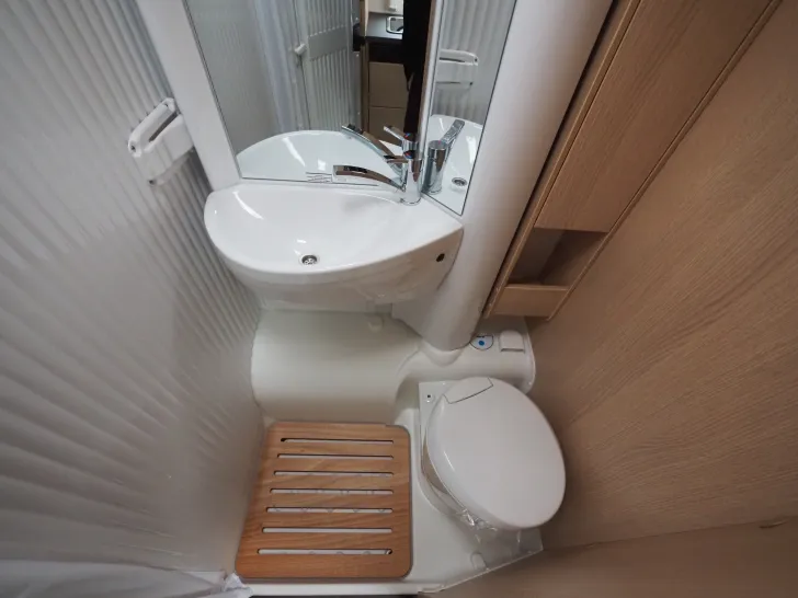 Fahrzeugbild Sunlight V 66, Automatik, Modell 2026! #13