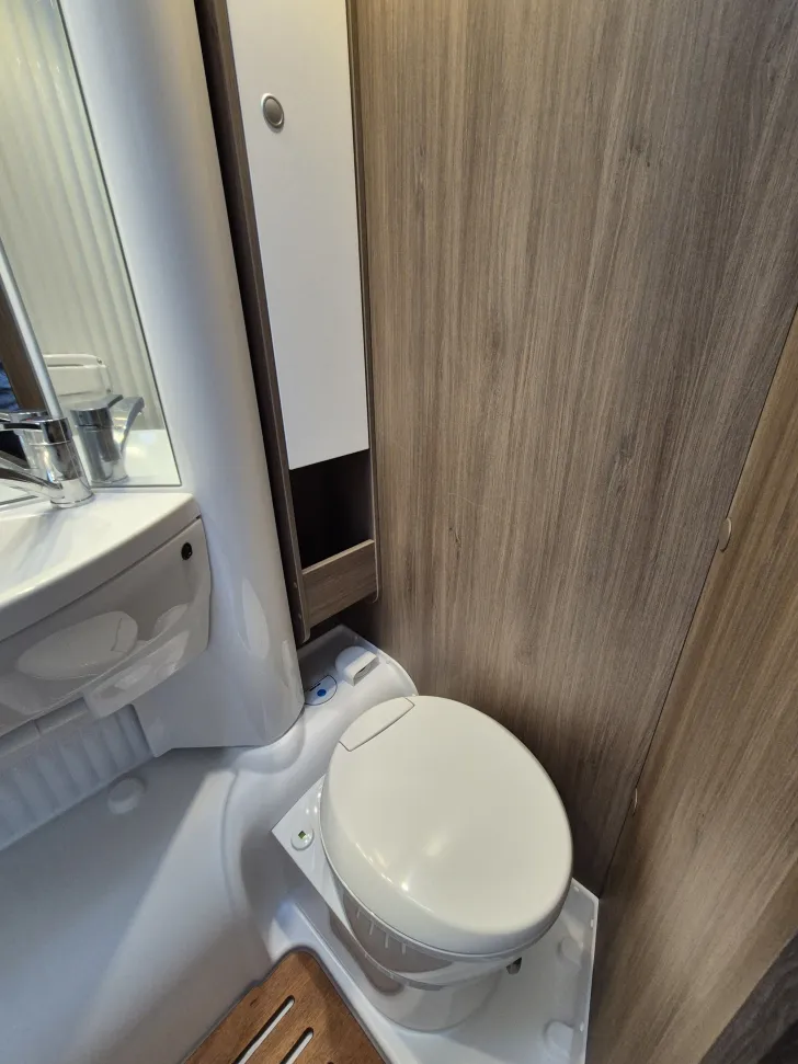 Fahrzeugbild Carado V132 pro+ *TV-Paket*Bettumbau* #25