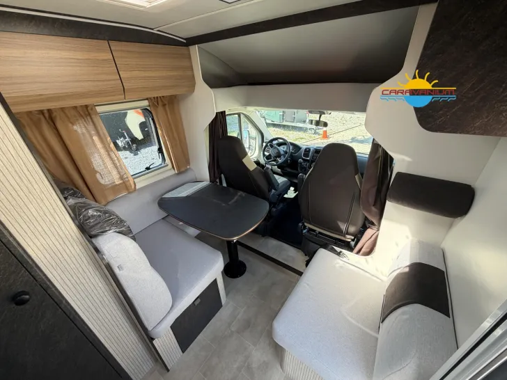 Fahrzeugbild Rimor Sarus 98 P*Einzelbett*Markise*Fahrradt #21