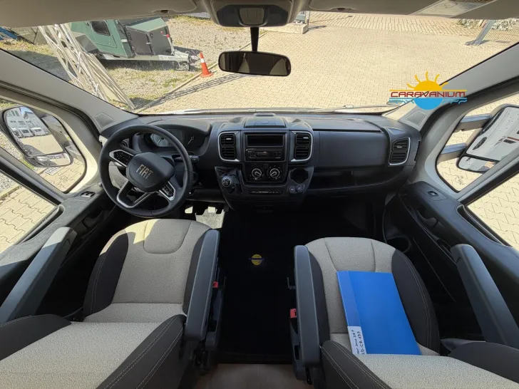 Fahrzeugbild Rimor Sarus 98 P*Einzelbett*Markise*Fahrradt #26