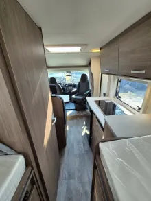 Fahrzeugbild Carado V337 *140 PS Automatik*Holzrost* #34