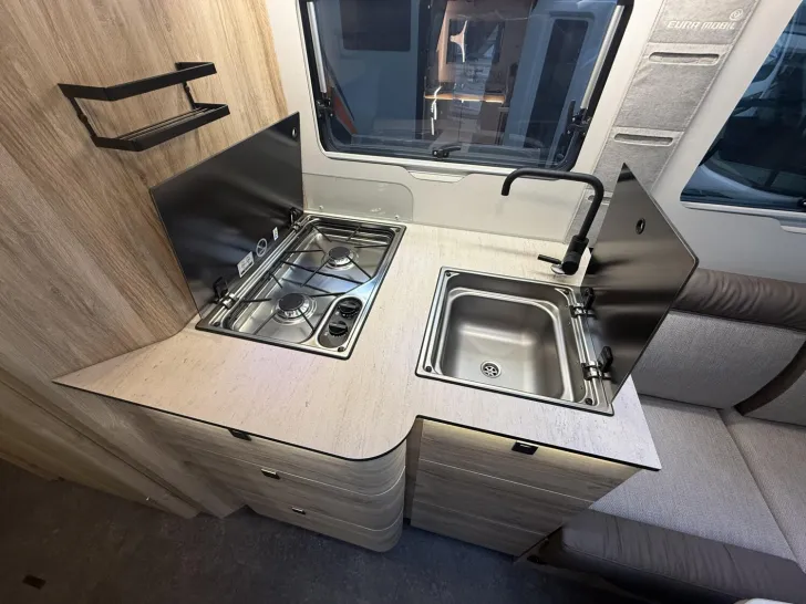 Fahrzeugbild Eura Mobil Integra Line GT IL 726 EF Keine Hubbett - Sofort #7