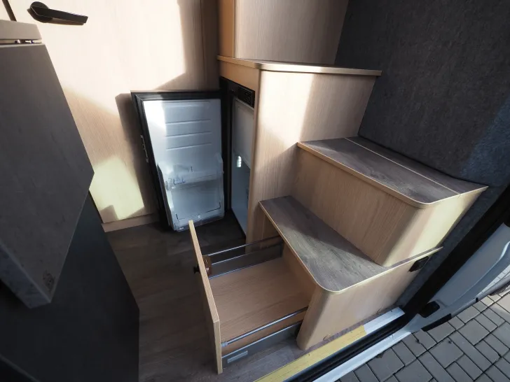 Fahrzeugbild Sunlight CLIFF 540 V - Vanlife, Aufstelldach+Hecksitzgr. #6