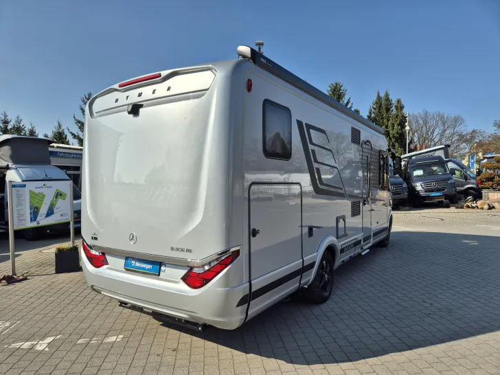 Fahrzeugbild Hymer B-ML I 780 BlackLine *Hubstützen*kein Hubbett* #7