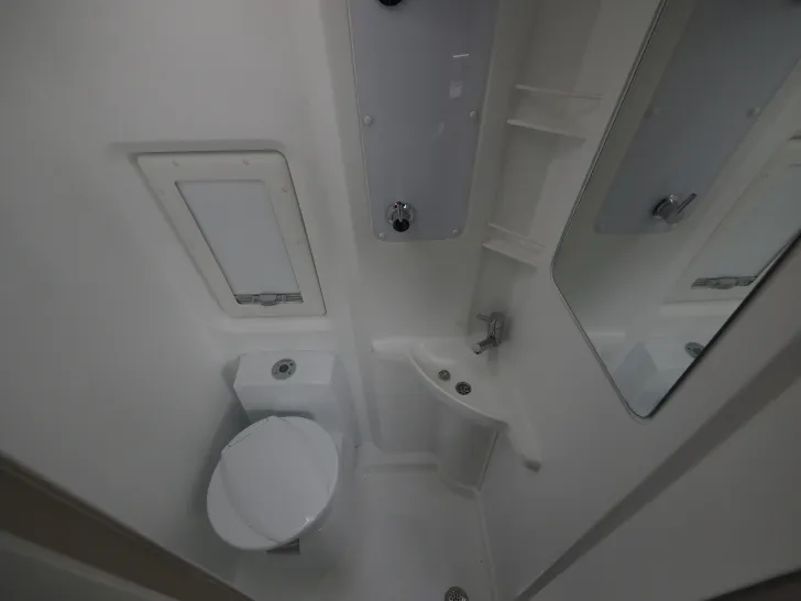 Fahrzeugbild Sonstige Vision Camper, Alarm, SAT/TV, Solar, AHK, uvm. #18
