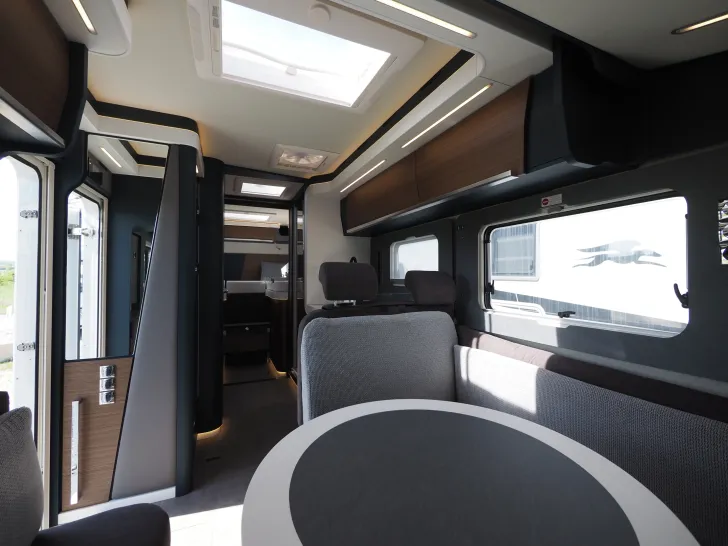 Fahrzeugbild Laika KREOS H 5109, Super Chassis, Navi, Autom. #14