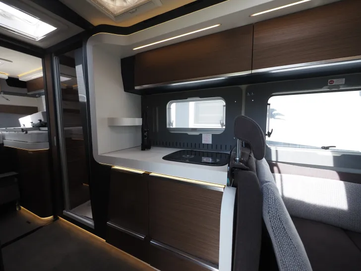 Fahrzeugbild Laika KREOS H 5109, Super Chassis, Navi, Autom. #17
