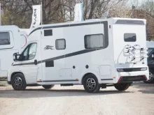Fahrzeugbild Laika KOSMO L 105, Automatik, Radträger, Rundsitzgr. #3
