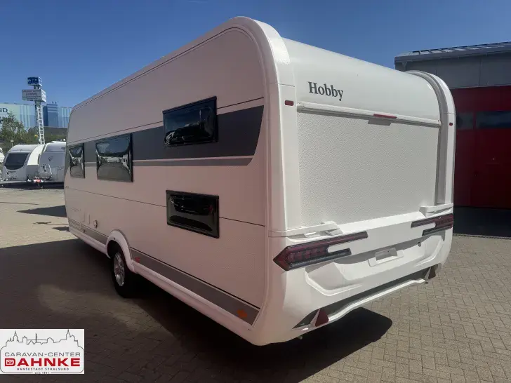 Fahrzeugbild Hobby De Luxe 545 KMF 2.000 kg #5