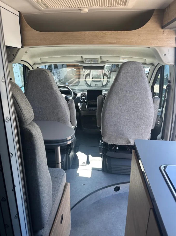 Fahrzeugbild Dethleffs Globetrail 540 DR Fiat Automatik #11