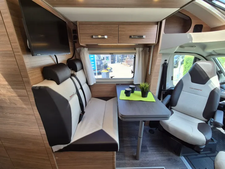 Fahrzeugbild Weinsberg CaraSuite 650 MEG Edition-Spicy *TV-Paket* #16