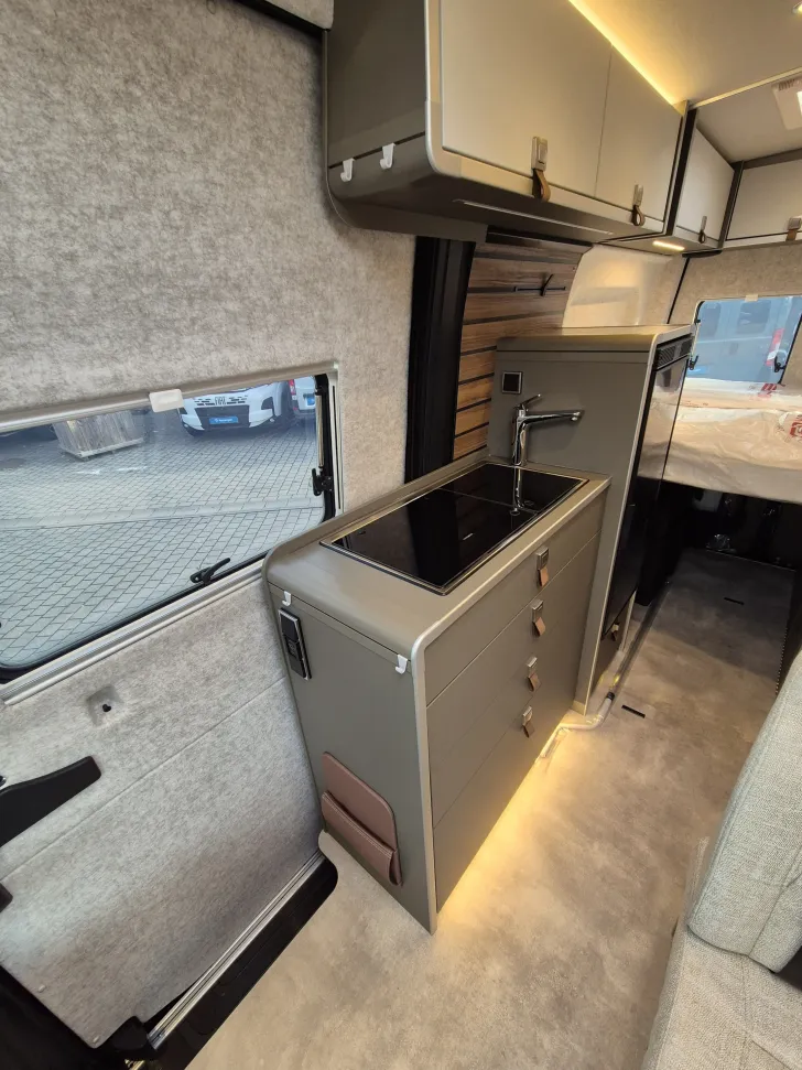 Fahrzeugbild Hymer Grand Canyon S CrossOver *Allrad*Winterpaket* #17