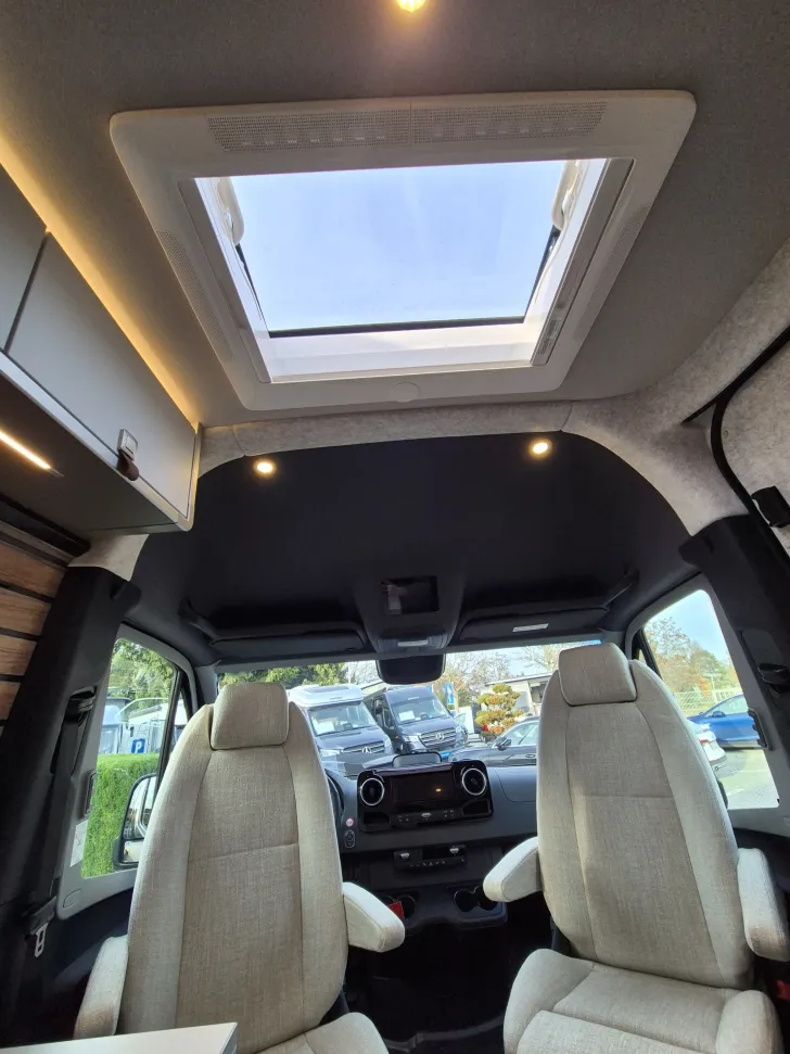 Fahrzeugbild Hymer Grand Canyon S CrossOver *Allrad*Winterpaket* #32