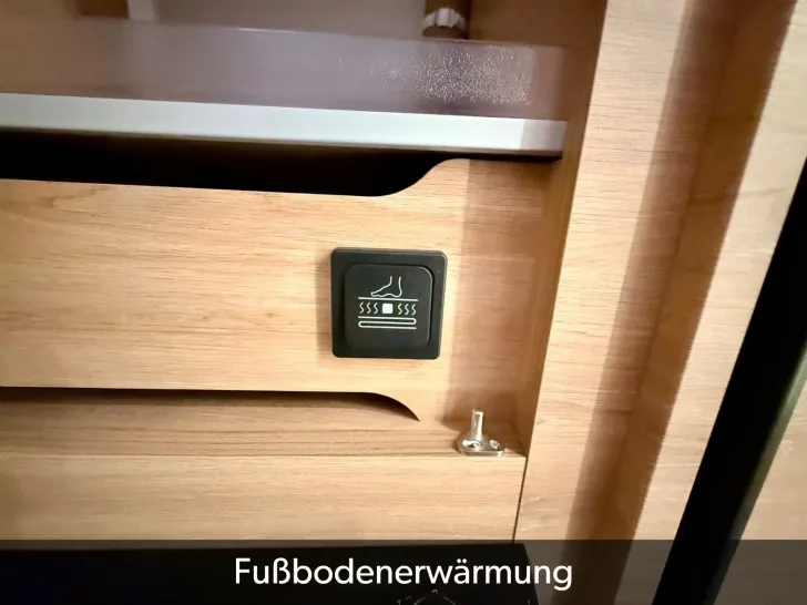 Fahrzeugbild Knaus Südwind 540 UE Black Selection #28