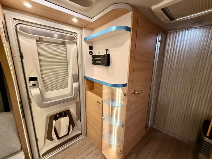 Fahrzeugbild Knaus Südwind 540 UE Black Selection #31