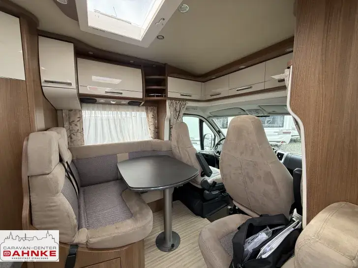 Fahrzeugbild Carthago c-tourer T 143 LE Automatik, Sat, Solar #8