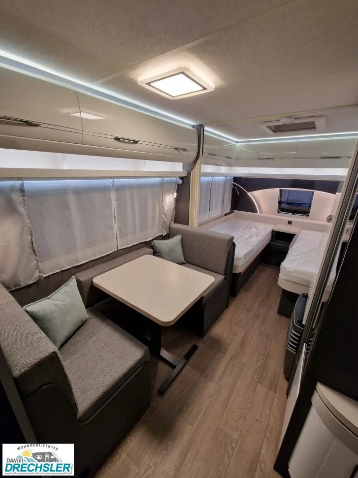 Fahrzeugbild Hobby Excellent 460 SL neues Bad! #5