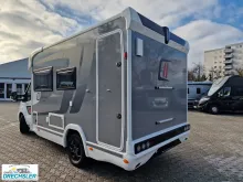 Fahrzeugbild Challenger 250 Graphite Edition #5