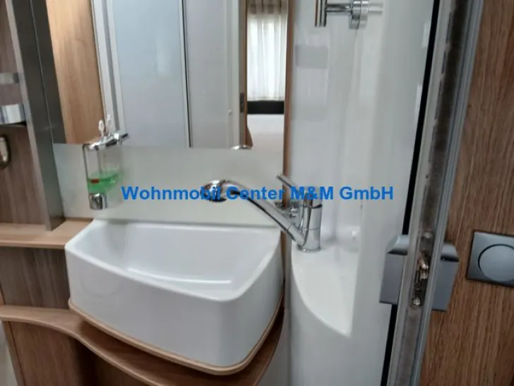 Fahrzeugbild Knaus Sky Ti 650 MF Luftfederung AHK Standklima #9