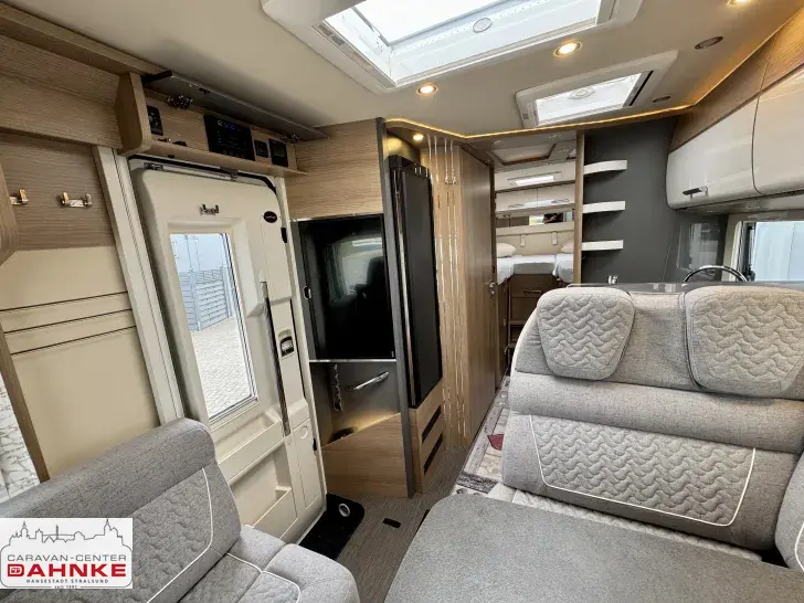 Fahrzeugbild Carthago C2-tourer I 145 RB-LE comfort 4.2t keine Vermietung SAT/TV/Solar #18
