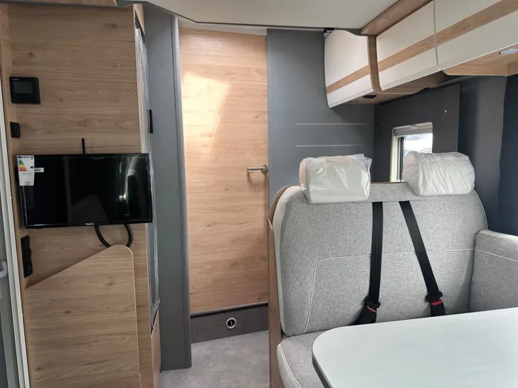 Fahrzeugbild Dethleffs Just Camp Active T 7052 EB Fiat #24