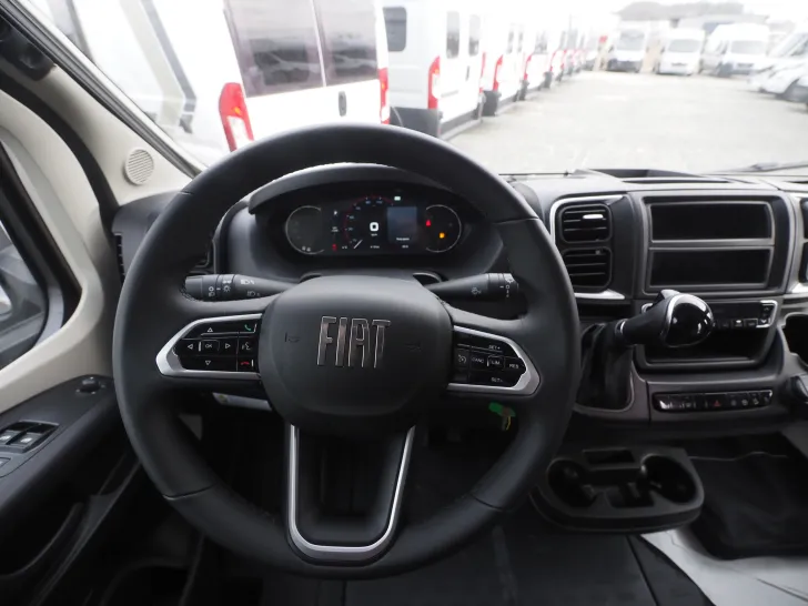 Fahrzeugbild Laika ECOVIP L 2009, Autom., Hubbett, Pro Paket #8