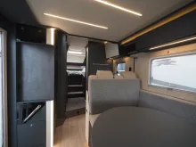 Fahrzeugbild Laika KOSMO L409, Automatik, Multimedia/Kamera #8