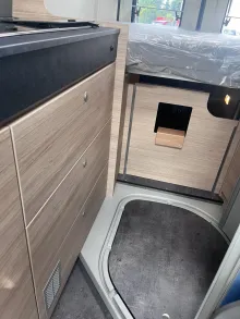 Fahrzeugbild Pössl Trenta 600 R, Assist., Markise, Rahmenfenster #9