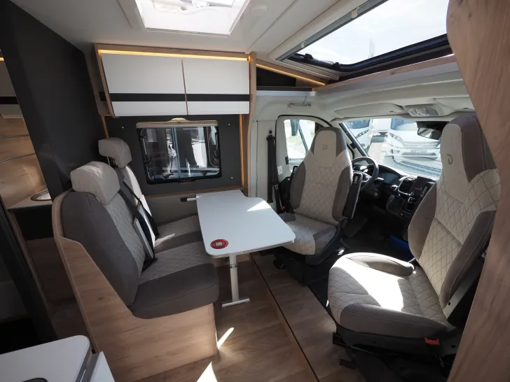 Fahrzeugbild Dethleffs Globebus Camp T4 Active, Automatik uvm. #5