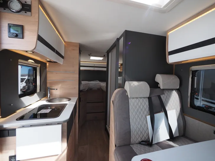 Fahrzeugbild Dethleffs Globebus Camp T4 Active, Automatik uvm. #7